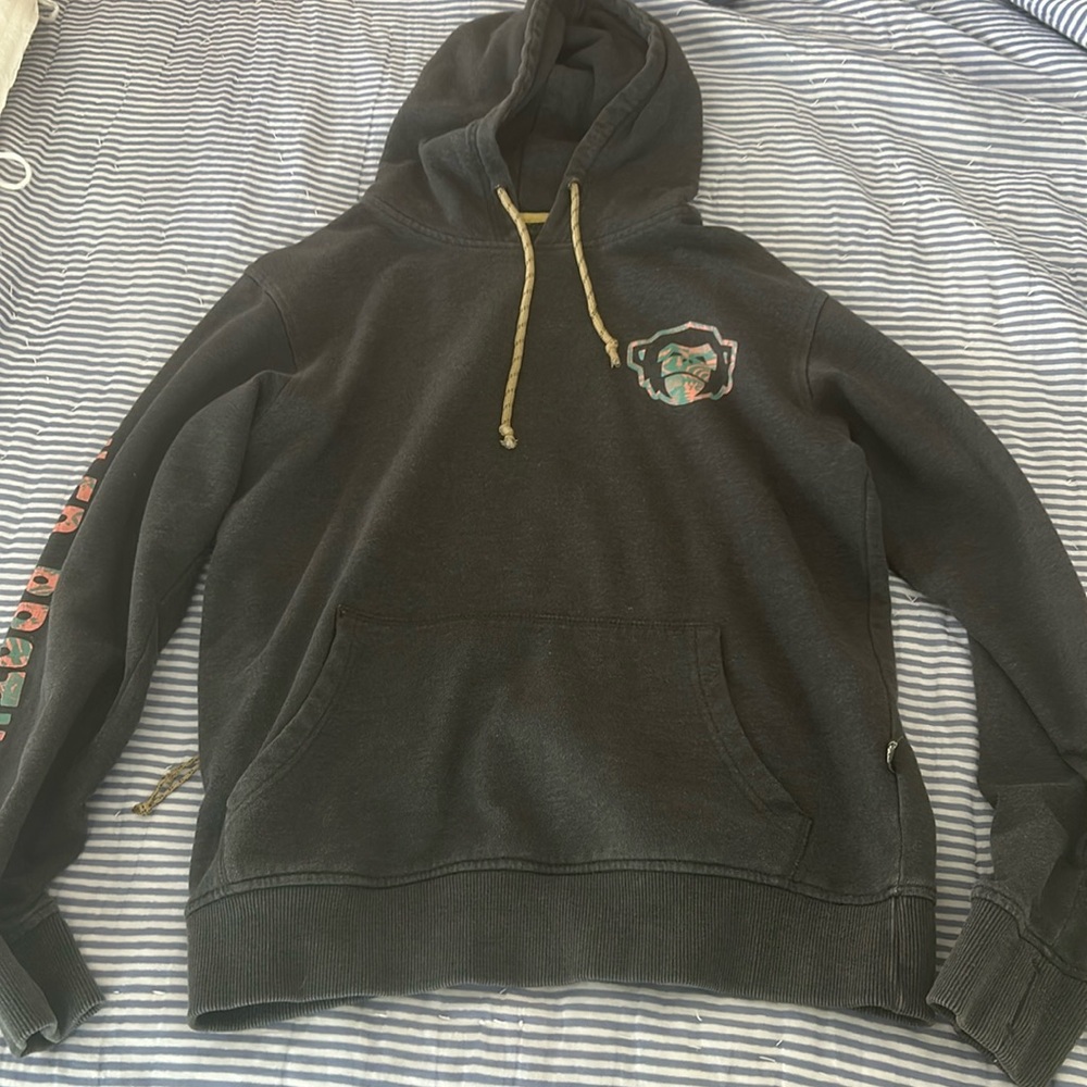 howler bros hoodie